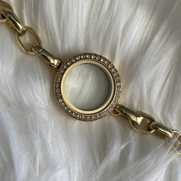 Origami Owl Gold Locket Bracelet with Swarovski Crystals - Picture 1 of 5